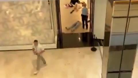 Short Video In Sydney Mall Attack