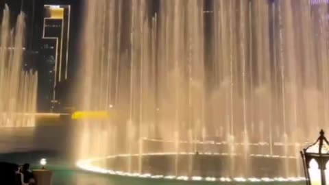 Dubai Fountain At Night Makes Stunning