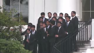 Choir singing to welcome Prime Minister Modi at the White House