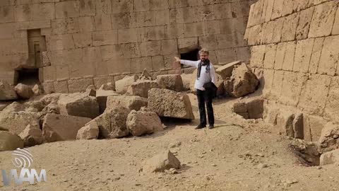 Hidden SECRETS Of The Pyramids - Evidence Of Ancient Technology INSIDE Great Pyramid + Underground!