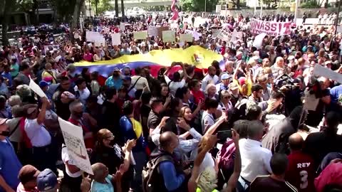 Venezuelans demand action over 'miserable' wages