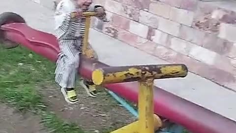 Seesaw swing by standing funny styl