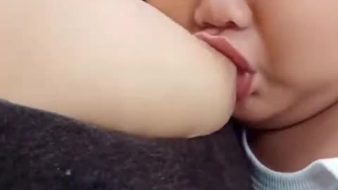 new breastfeeding vlog 2023 | beautiful mom breastfeeding | desi breastfeeding vlogs #viral
