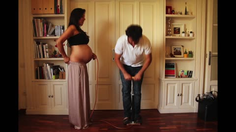 Time Lapse Pregnancy | 6800 pictures in 37 seconds