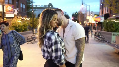 How To Kiss Her On The First Date | 4 WAYS To Escalate to a Kiss