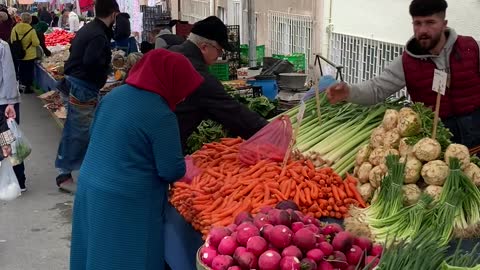 Istanbul street market