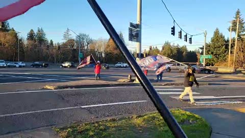 Oregon Flag Wave Fun and Dancing