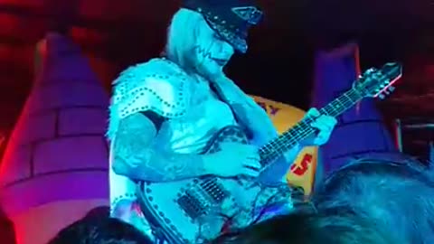 John 5 - Beat It (Michael Jackson Cover) @ The Brass Monkey Ottawa, March 22th 2019