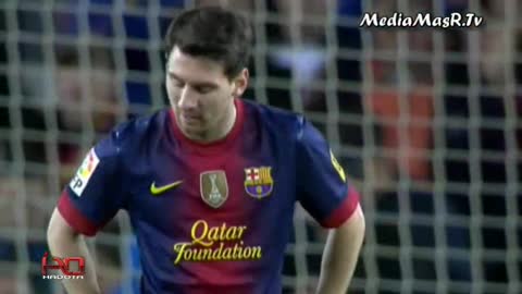 Messi is manipulating everyone with a terrible attack