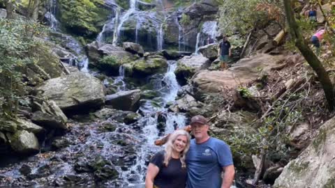 Hiking Catawba Falls Lower Trailhead Asheville Nc