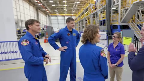 Artemis II Astronauts Check Out Some Flight Hardware on This Week @NASA – November 24, 2023