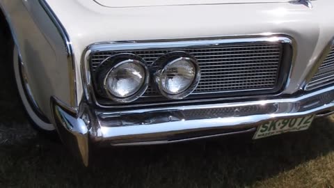 1964 Chrysler Imperial Convertible