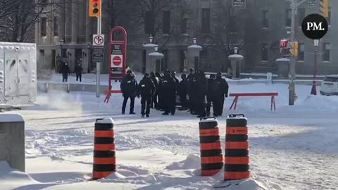 Police preparing to attack Freedom Convoy