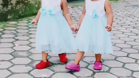 Triplets sister happy time, dancing, triplets life, sister love 💕