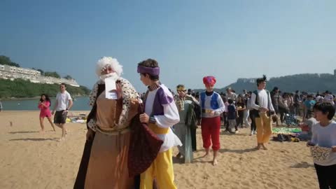 Los Reyes Magos de Oriente desembarcan en Hong Kong
