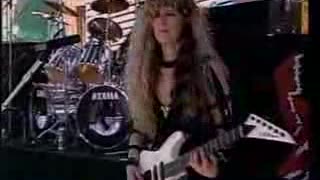 Vixen - I Want You To Rock Me = Live Daytona Beach 1989 (bit LQ)