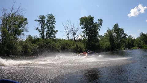 York River - Minijet Boats - 3