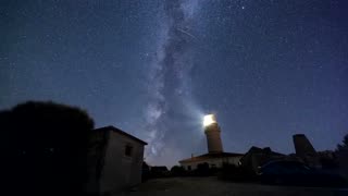 Meteor shower lights up skies over Balkans