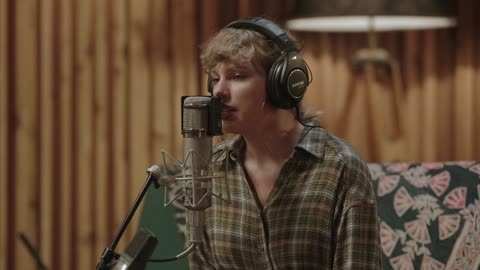 Taylor Swift - exile (ft. Bon Iver) [from the long pond studio sessions]