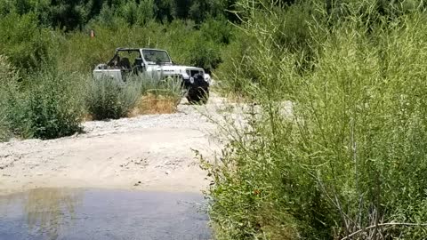 Jeepin in the slide creek area