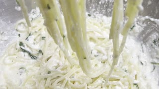 Linguine pasta with ricotta cheese