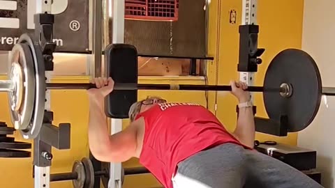 LOW INCLINE BENCH 3-207.5+210+212.5+215+217.5 🎥 MONDAY NOV 13th PRESSES / PULL-UPS