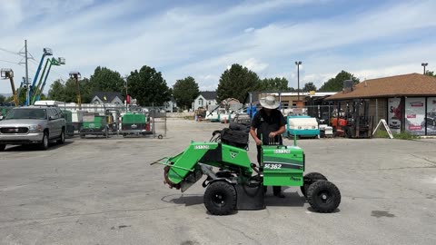 Stump Grinder 2016 Vermeer SC362 Walk Behind Vanguard Gas