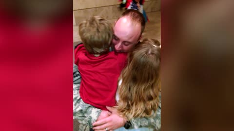 Soldier Is Surprised By His Young Kids At The Airport
