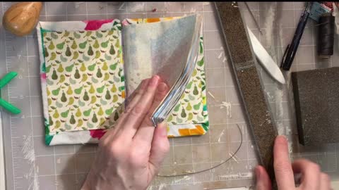 Episode 10 - Junk Journal with Daffodils Galleria
