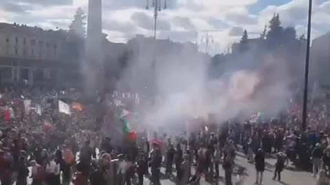 Biggest protest in Rome 2
