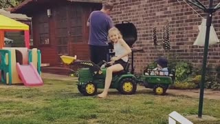 Kid tractor cart fail