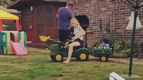 Kid tractor cart fail