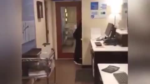 Hotel Worker with BPD Loses it after Entitled Black Man gives him a Hard Time