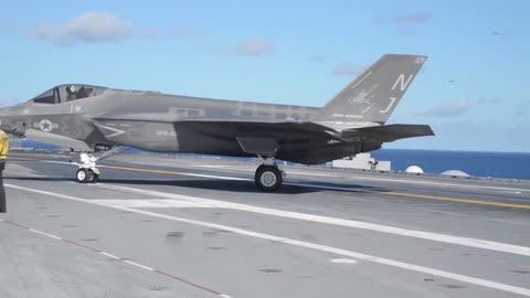 Amazing Footage of F-35 Fighter Jets in All Their Glory