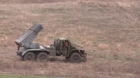 Grad rockets:Ukraine’s decades old weapons used on high - tech battlefield