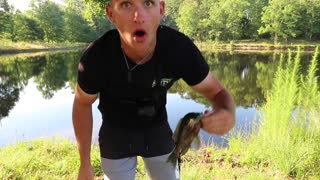 Fishing With GIANT Live bait WORMS