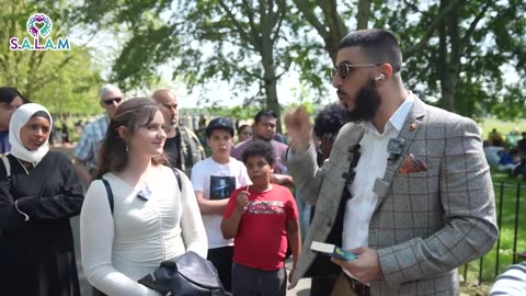 CATHOLIC WOMAN BEGINS TO UNDERSTAND ISLAM! SPEAKERS CORNER WITH ALI DAWAH