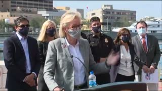 ORWELLIAN Tampa Mayor: Maskless NFL Fans Will Be "Identified"