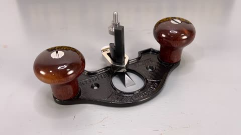 I Perfectly Restored This Treasure : Stanley Router Plane No.71 1/2 --- AF invention