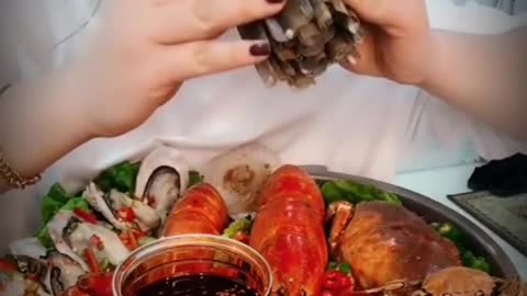 Chinese sea food eating