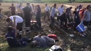 Descarrilamiento de tren en Turquía deja al menos 10 muertos y 73 heridos