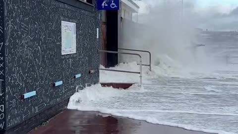 Man Knocked Down by 25-Foot Wave During Storm Ciaran on Dover's Marine Parade