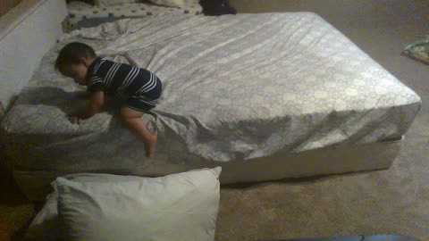 Clever Baby Comes Up With A Brainchild Idea For How To Get Down The Bed