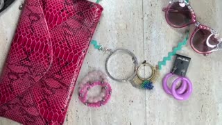 How to Make the Unique 'Middia' Necklace with Recycled Materials | #Shorts