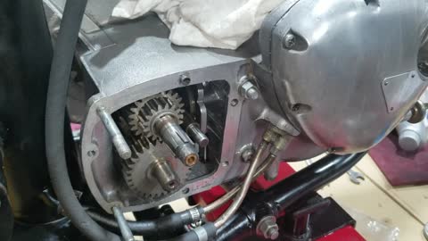 1971 Triumph Tiger restoration, Assembling the Tiger, Part: 2