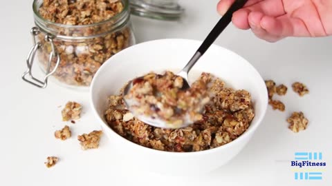 "Crunchy Keto Granola Cereal: Sugar-Free Delight"