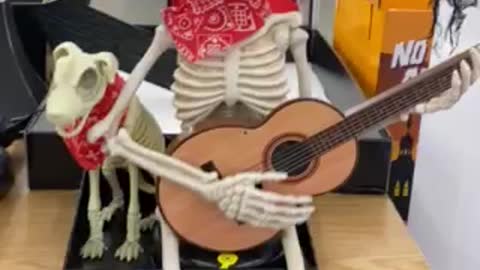 Skeleton Singing Hank Williams