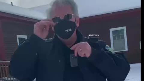 Patriot confronts badge-less police leads to CORRUPTION EXPOSURE!