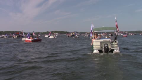 0405 Arkansas Trump Boat Parade Lake Ouachita Politics and events in Arkansas