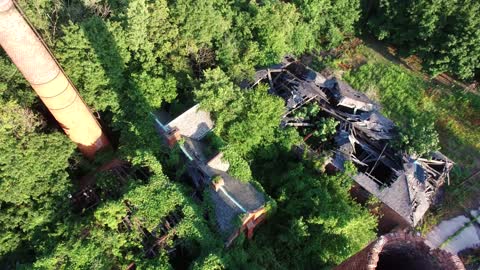 Drones Explore Abandoned Off-Limits NYC Island
